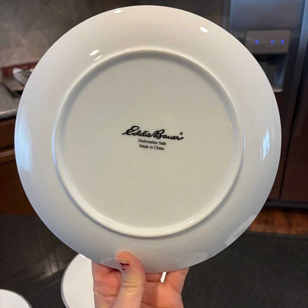 Eddie Bauer 90s Collectible Christmas Dinnerware Set 1 Serving and 4 Salad Plate